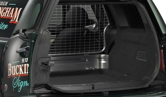 <strong>MINI Clubvan concept｜ミニ クラブバン コンセプト</strong>　ケージの下部分はアルミ製、上部はハニカム構造のステンレス製