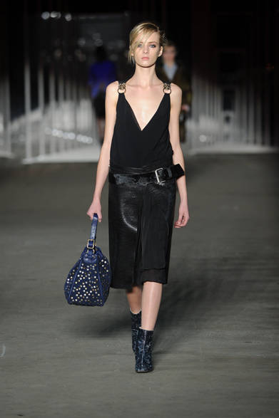 <strong>DIESEL BLACK GOLD｜ディーゼル ブラック ゴールド</strong>　2012-13年秋冬コレクション速報