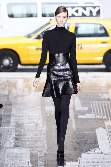 <strong>DKNY｜ディー ケイ エヌ ワイ</strong>　2012-13年秋冬コレクション速報