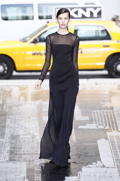 <strong>DKNY｜ディー ケイ エヌ ワイ</strong>　2012-13年秋冬コレクション速報