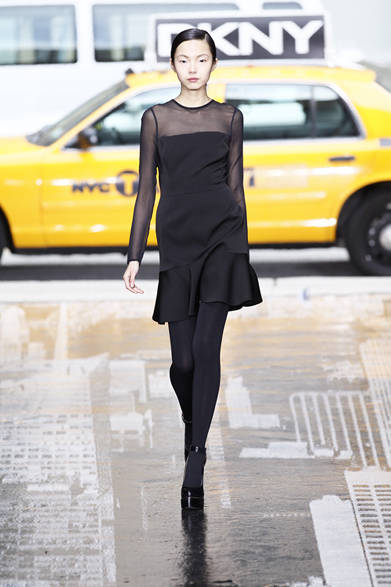 <strong>DKNY｜ディー ケイ エヌ ワイ</strong>　2012-13年秋冬コレクション速報