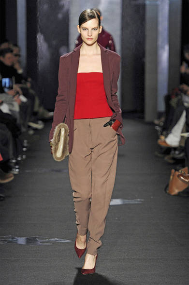 <strong>DIANE von FURSTENBERG｜ダイアン フォン ファステンバーグ</strong>　2012-13年秋冬コレクション速報