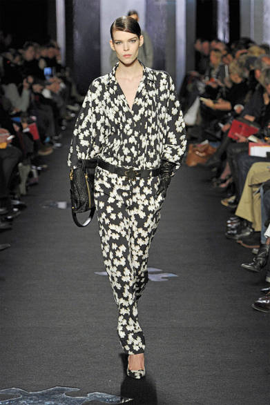 <strong>DIANE von FURSTENBERG｜ダイアン フォン ファステンバーグ</strong>　2012-13年秋冬コレクション速報