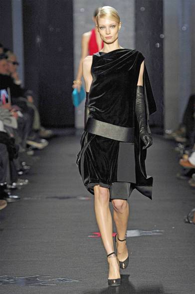 <strong>DIANE von FURSTENBERG｜ダイアン フォン ファステンバーグ</strong>　2012-13年秋冬コレクション速報