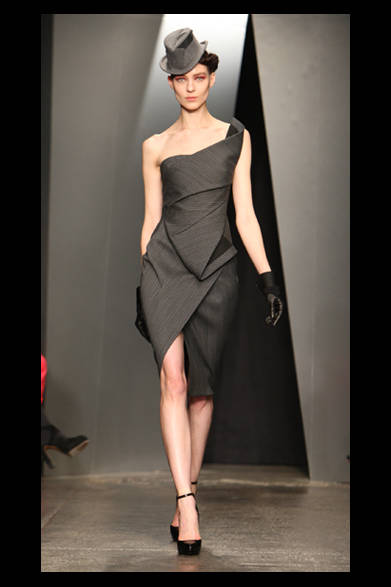 <strong>DONNA KARAN NEW YORK｜ダナ キャラン ニューヨーク</strong>　2012-13年秋冬コレクション速報