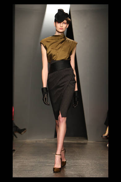 <strong>DONNA KARAN NEW YORK｜ダナ キャラン ニューヨーク</strong>　2012-13年秋冬コレクション速報