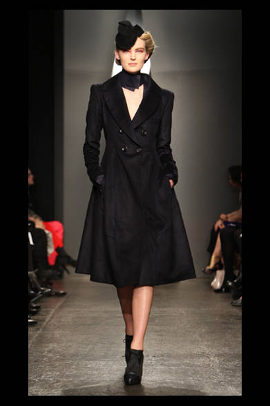 <strong>DONNA KARAN NEW YORK｜ダナ キャラン ニューヨーク</strong>　2012-13年秋冬コレクション速報