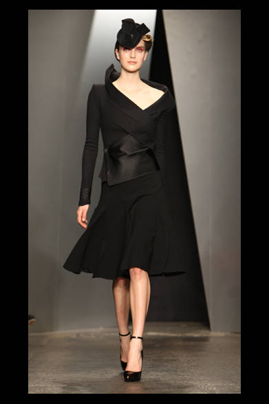 <strong>DONNA KARAN NEW YORK｜ダナ キャラン ニューヨーク</strong>　2012-13年秋冬コレクション速報