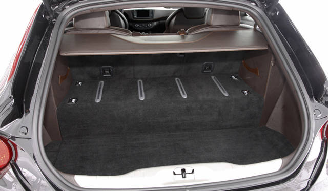 <strong>Ferrari FF｜フェラーリ FF</strong>　