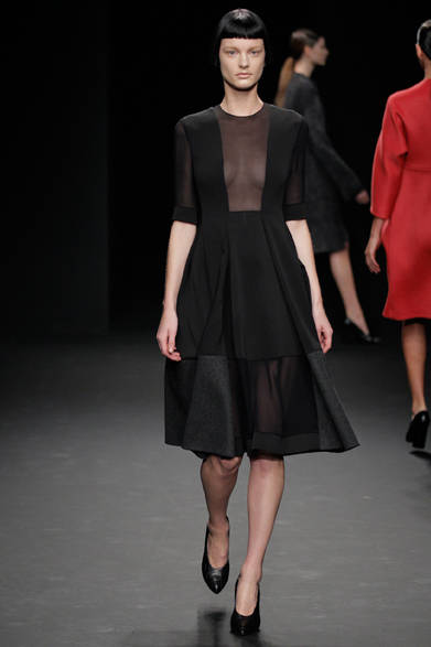 <strong>Calvin Klein Collection｜カルバン・クライン コレクション</strong>　2012-13年秋冬コレクション速報