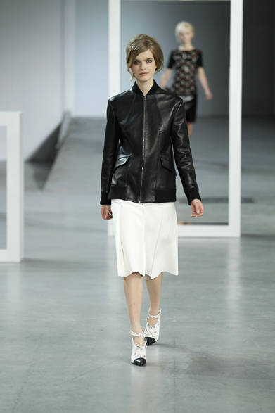 <strong>DEREK LAM｜デレク ラム</strong>　2012-13年秋冬コレクション速報
