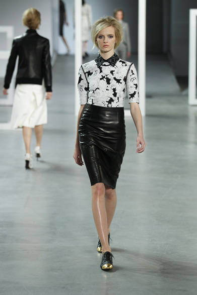 <strong>DEREK LAM｜デレク ラム</strong>　2012-13年秋冬コレクション速報