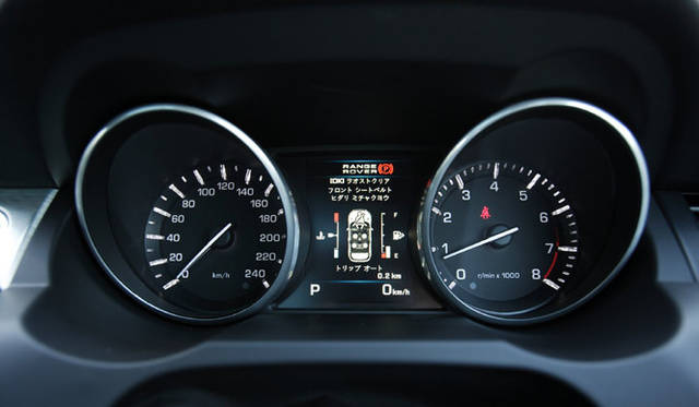 <strong>RANGE ROVER EVOQUE｜レンジローバー イヴォーク</strong>　