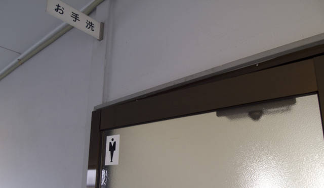 <strong>『シェアデザイナーズカレッジ たまプラーザ』</strong>　いたるところに校舎を彷彿とさせる要素が。