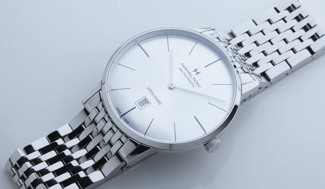 <strong>HAMILTON｜ハミルトン</strong> 「イントラマティック 42mm」 予価9万4500円（2012年7月発売予定）。