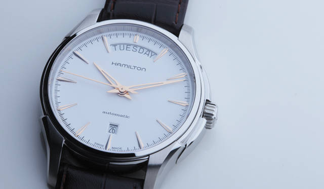 <strong>HAMILTON｜ハミルトン</strong> 「ジャズマスター デイデイト」 予価7万7700円（2012年4月発売予定）。