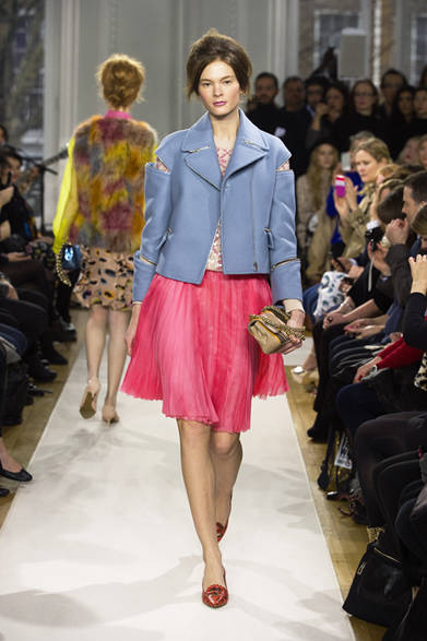 <strong>MOSCHINO CHEAP&CHIC｜モスキーノ チープ＆シック</strong>　2012-13年秋冬コレクション速報