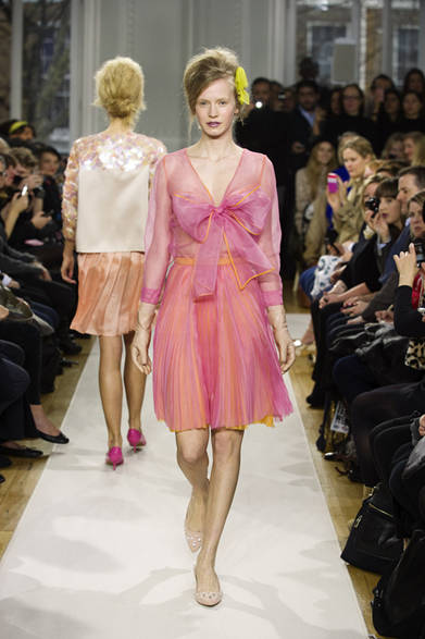 <strong>MOSCHINO CHEAP&CHIC｜モスキーノ チープ＆シック</strong>　2012-13年秋冬コレクション速報