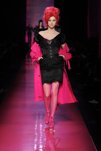 <strong>GAULTIER PARIS｜ゴルチエ パリ</strong>　2012年春夏オートクチュールコレクション　photographs by P. Stable, house photographer