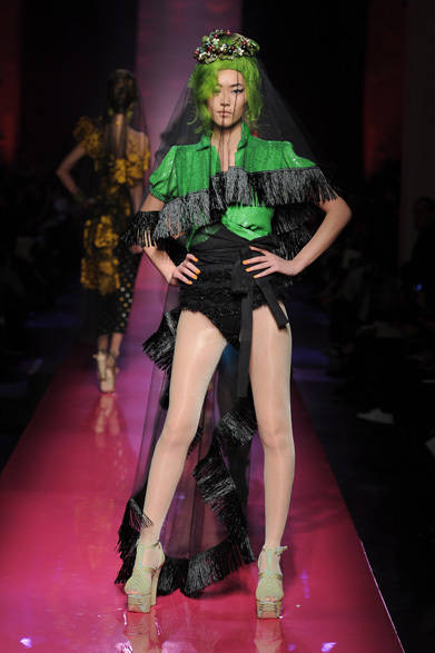 <strong>GAULTIER PARIS｜ゴルチエ パリ</strong>　2012年春夏オートクチュールコレクション　photographs by P. Stable, house photographer