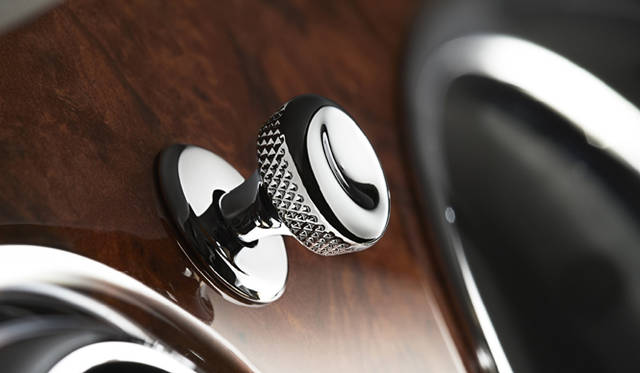 <strong>Bentley Mulsanne Mulliner Driving Specification｜ベントレー ミュルザンヌ マリナー ドライビング スペシフィケーション</strong>