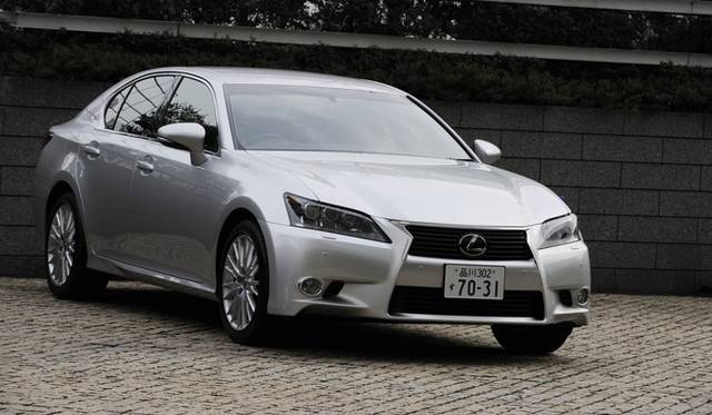 <strong>レクサスGS350 バージョンL｜LEXUS GS350 version L</strong>