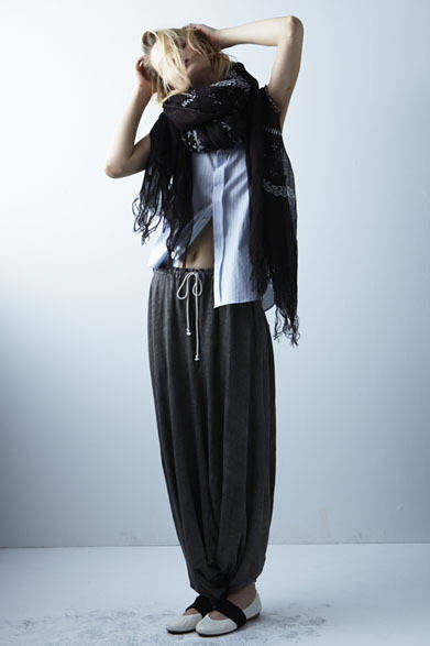 　2012春夏コレクションより