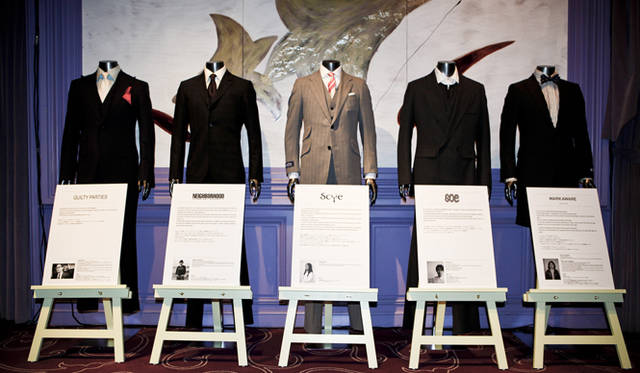<strong>170years DORMEUIL PARTY｜ドーメル</strong>　出典ブランドのディスプレイトルソー　01
