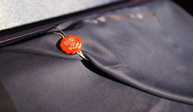 <strong>170years DORMEUIL PARTY｜ドーメル</strong>　170th Anniversary 服地のマッターホルン ブルー。