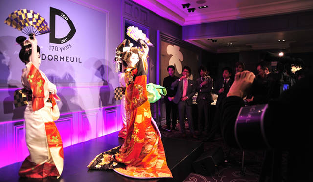 <strong>170years DORMEUIL PARTY｜ドーメル</strong>　芸者による舞の披露。