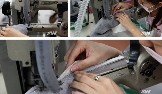 <strong>LOOPWHEELER｜ループウィラー　ルモアズ別注パーカついに完成！</strong><br />二本針ミシンでスウェットのようなカットソーのニット素材を縫製する場合、一般的には生地の端がほつれないようにオーバーロックミシンでかがってから生地同士を縫い合わせる。表側の縫製箇所はスッキリと見えるが、裏側では縫い代の重なりがステッチの中で膨らんでしまう。フラットシーマの場合は、この縫い代にロックをかけずに、生地同士を最小限の幅で上下に重ねて4本針で平らに縫い合わせるため、ゴロつきがなく、着用感の向上につながる。ただ、作業速度が他のミシンに比べ遅いため、現代においては希少な存在となっている。ループウィラーの商品には必要な箇所にフラットシーマが使われている。