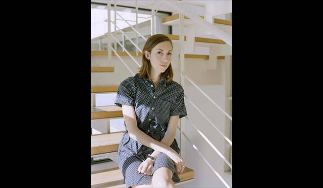 <strong>UNITED ARROWS｜ユナイテッドアローズ</strong>　世界的にも“映画一族”として知られる、コッポラ家の最後の秘蔵監督との呼び声が高く、ソフィア・コッポラの姪にあたるジア・コッポラ監督。