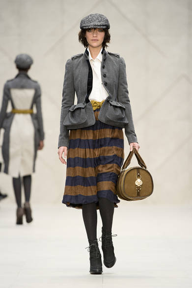 <strong>BURBERRY PRORSUM｜バーバリー プローサム</strong>　2012-13年秋冬コレクション速報