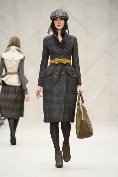 <strong>BURBERRY PRORSUM｜バーバリー プローサム</strong>　2012-13年秋冬コレクション速報