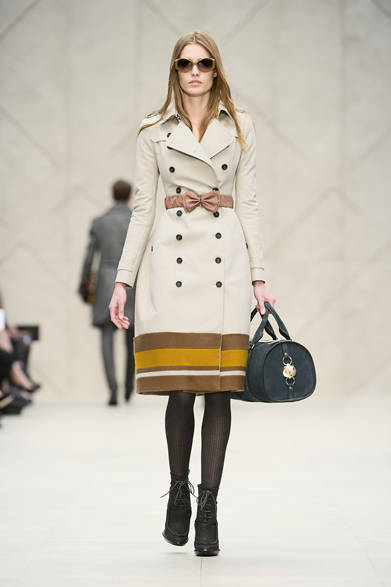 <strong>BURBERRY PRORSUM｜バーバリー プローサム</strong>　2012-13年秋冬コレクション速報