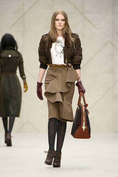 <strong>BURBERRY PRORSUM｜バーバリー プローサム</strong>　2012-13年秋冬コレクション速報