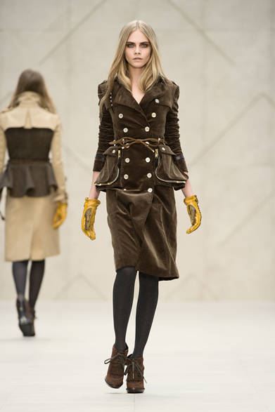 <strong>BURBERRY PRORSUM｜バーバリー プローサム</strong>　2012-13年秋冬コレクション速報