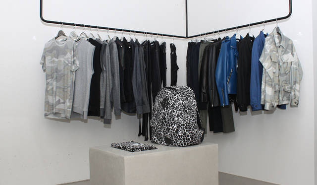 <strong>JOHN LAWRENCE SULLIVAN│ジョン ローレンス サリバン</strong>　ショップリニューアルオープン　最新コレクションをフルラインナップ。