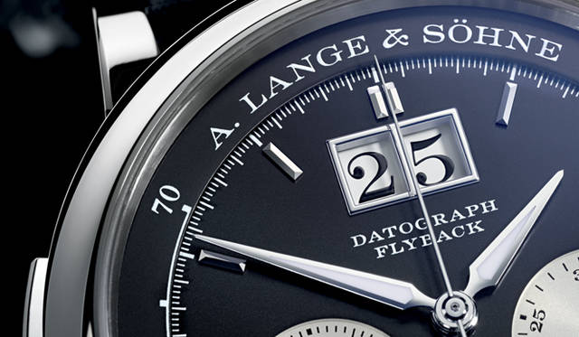 <strong>A.LANGE & SÖHNE｜A.ランゲ＆ゾーネ</strong> 「ダトグラフ アップ＆ダウン」 アウトサイズデイトも大型化でさらに見やすく。