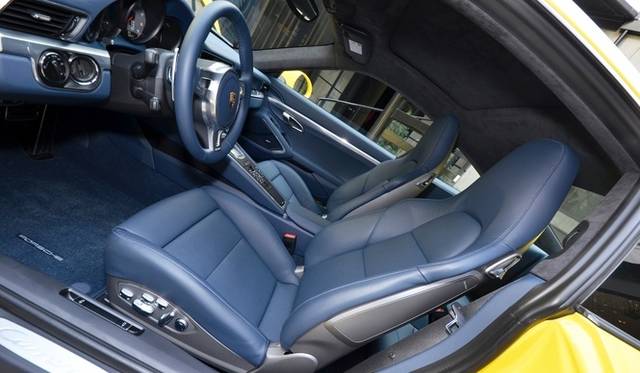 <strong>Porsche 911 Carrera S｜ポルシェ911カレラS</strong>