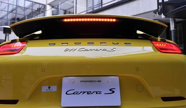 <strong>Porsche 911 Carrera S｜ポルシェ911カレラS</strong>