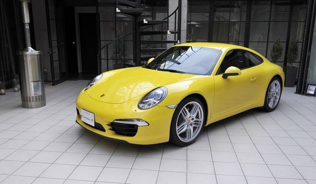 <strong>Porsche 911 Carrera S｜ポルシェ911カレラS</strong>
