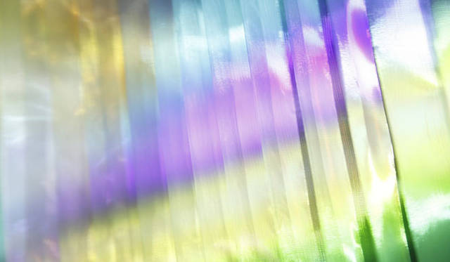 <strong>Canon｜キヤノン</strong>　2012年ミラノサローネ　ミントデザインズ（ファッションデザイナー）×志村信裕（映像アーティスト）＝「Fall in Pop」