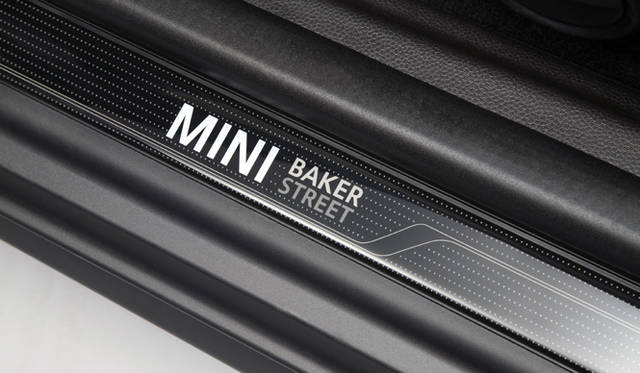 665_bakerstreet_10 <strong>MINI Bakerstreet|ミニ ベイカーストリート</strong>
