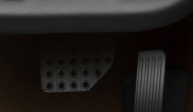 <strong>Ferrari F12 Berlinetta｜フェラーリF12ベルリネッタ</strong>