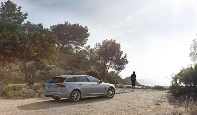 <strong>Jaguar XF Sportbrake｜ジャガー XFスポーツブレイク</strong>