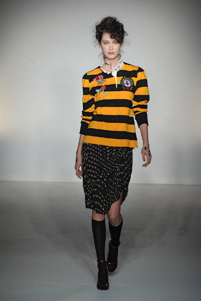 <strong>Vivienne Westwood RED LABEL｜ヴィヴィアンウエストウッド レッドレーベル</strong>　2012-13年秋冬コレクション速報