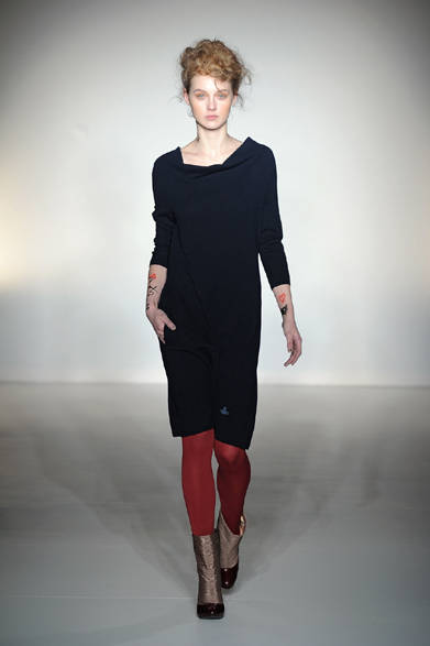 <strong>Vivienne Westwood RED LABEL｜ヴィヴィアンウエストウッド レッドレーベル</strong>　2012-13年秋冬コレクション速報