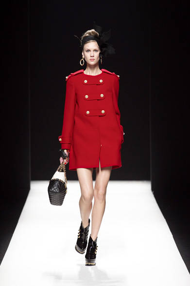 <strong>MOSCHINO｜モスキーノ</strong>　2012-13年秋冬コレクション速報