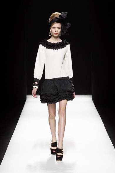 <strong>MOSCHINO｜モスキーノ</strong>　2012-13年秋冬コレクション速報